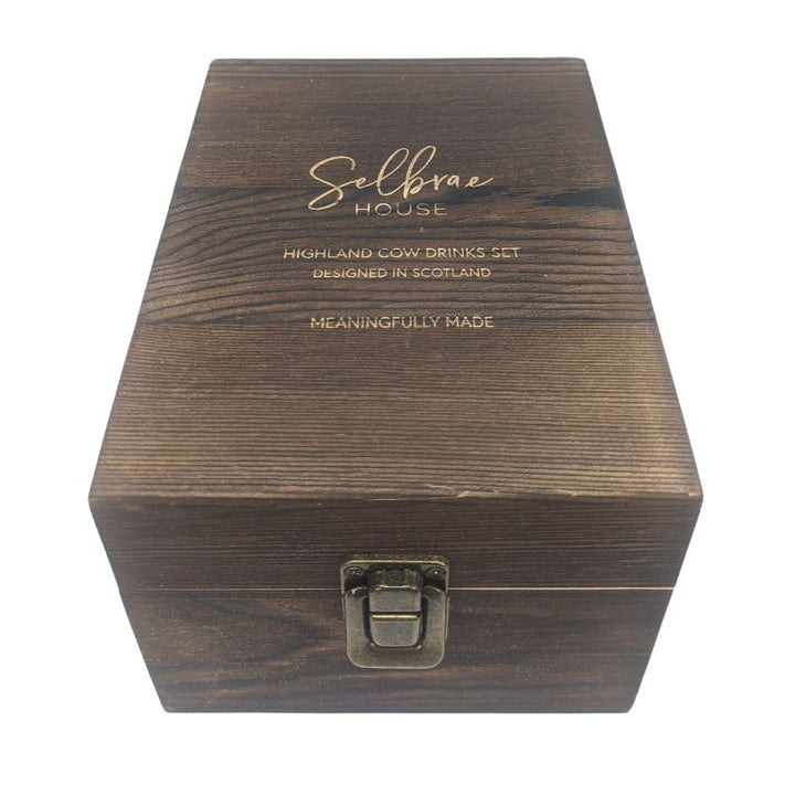 Boxed Highland Cow Drink Set Box