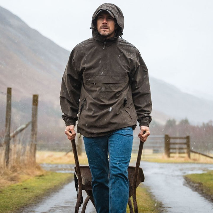 Hoggs Of Fife Struther Smock Field Jacket In Dark Green - Lifestyle