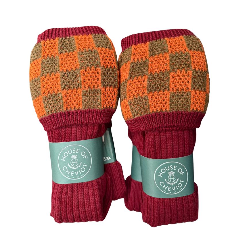 House Of Cheviot Fenwick Mens Merino Shooting Socks In Burgundy