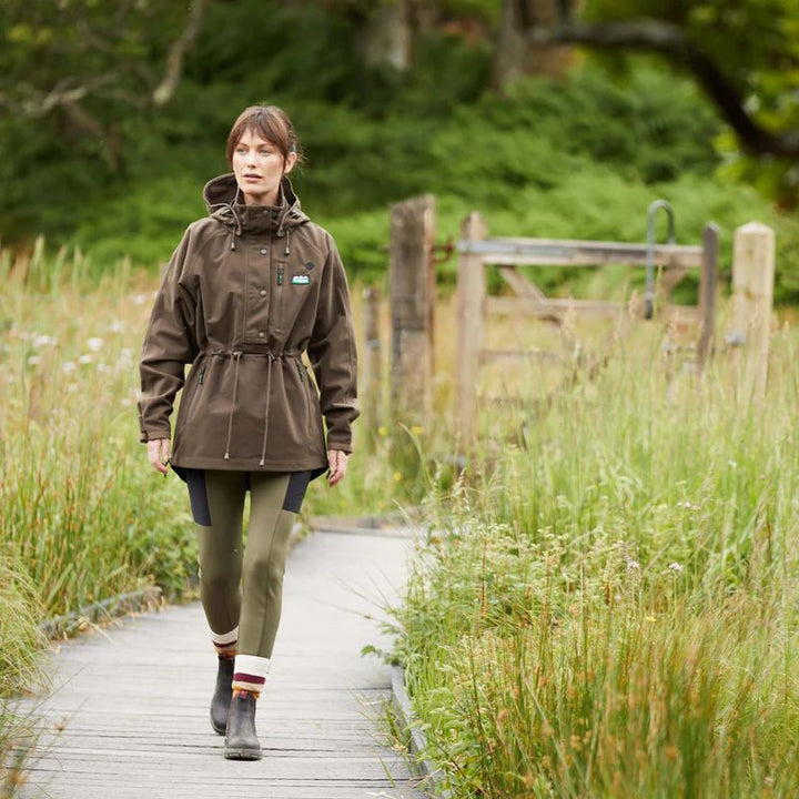 Ridgeline Women's Monsoon II Classic Smock In Bark - Lifestyle