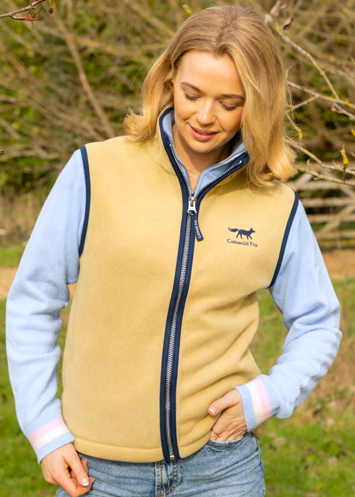 Cotswold Fox Unisex Fleece Gilet In Toffee