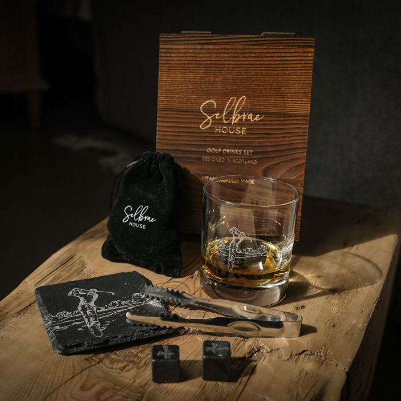 Selbrae House Golf Drink Set - Lifestyle