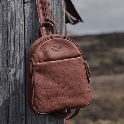 Hoggs Of Fife Monarch Leather Backpack Use