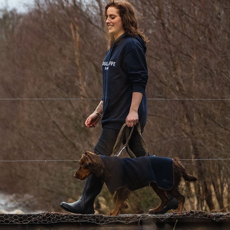 Hoggs Of Fife Annan Hoodie In Navy - Lifestyle