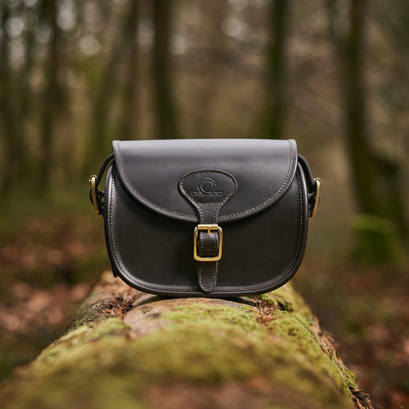 Premium Pull Up Leather Cartridge Bag Lifestyle