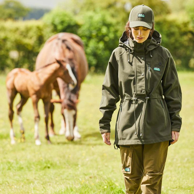 Ridgeline Monsoon II Classic Smock In Deep Forest - Lifestyle