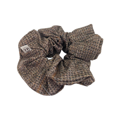 Scrunchie in Evelith Tweed Chocolate Brown - Cheshire Game Foxy Pheasant